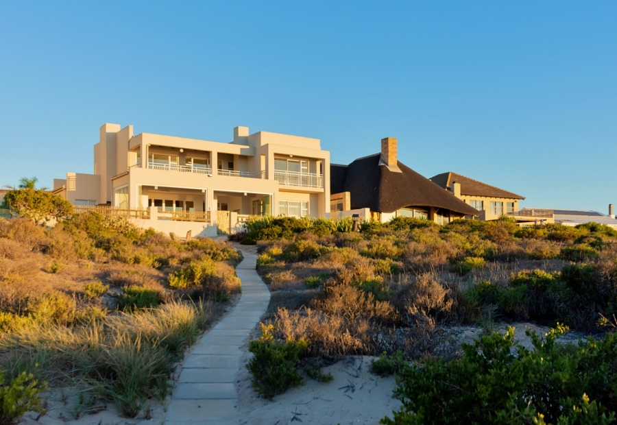 4 Bedroom Property for Sale in Britannia Bay Western Cape